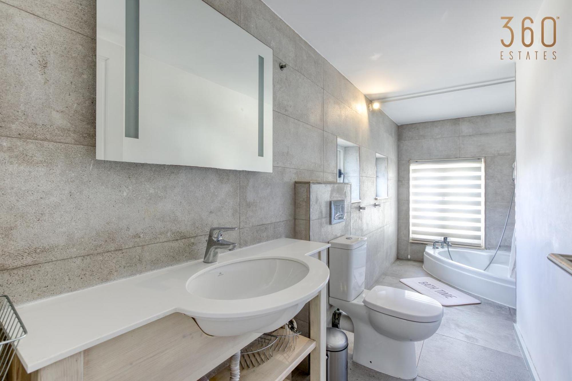 Charming Home With Sea Views & Maltese Balcony By 360 Estates La Valeta Exterior foto